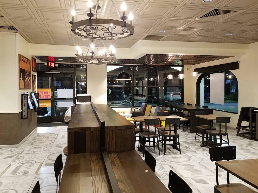 Taco Bell | meal takeaway | 14042 Red Hill Ave, Tustin, CA 92780, USA | 7145080040 OR +1 714-508-0040