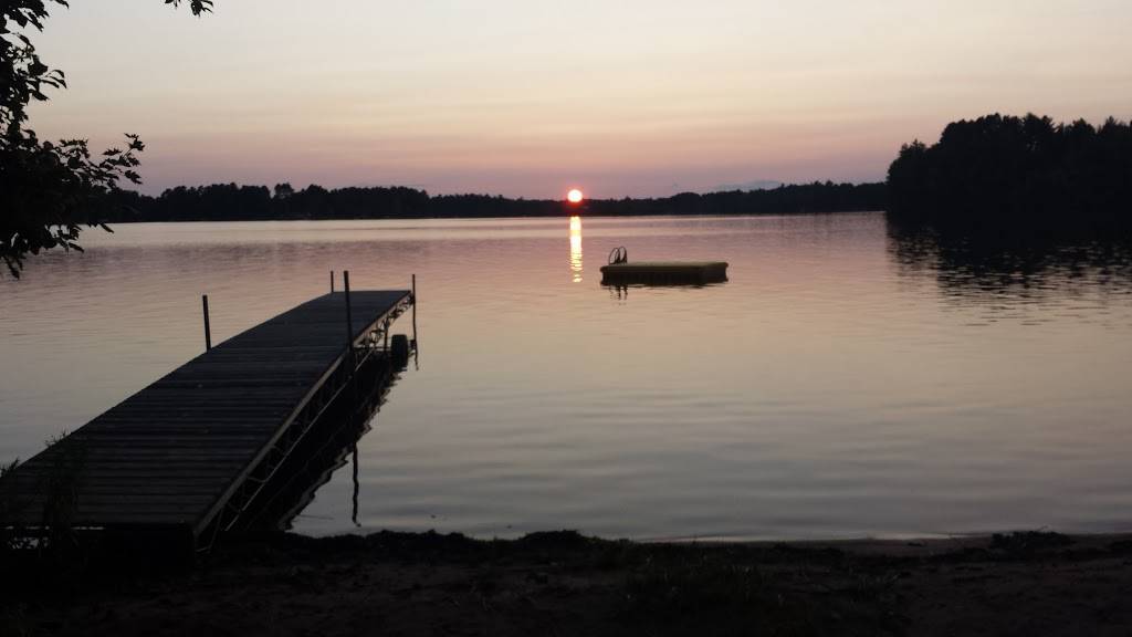 Sure-Wood Forest Bar & Grill | restaurant | W4276 Sandy Ln, Tomahawk, WI 54487, USA | 7154538844 OR +1 715-453-8844