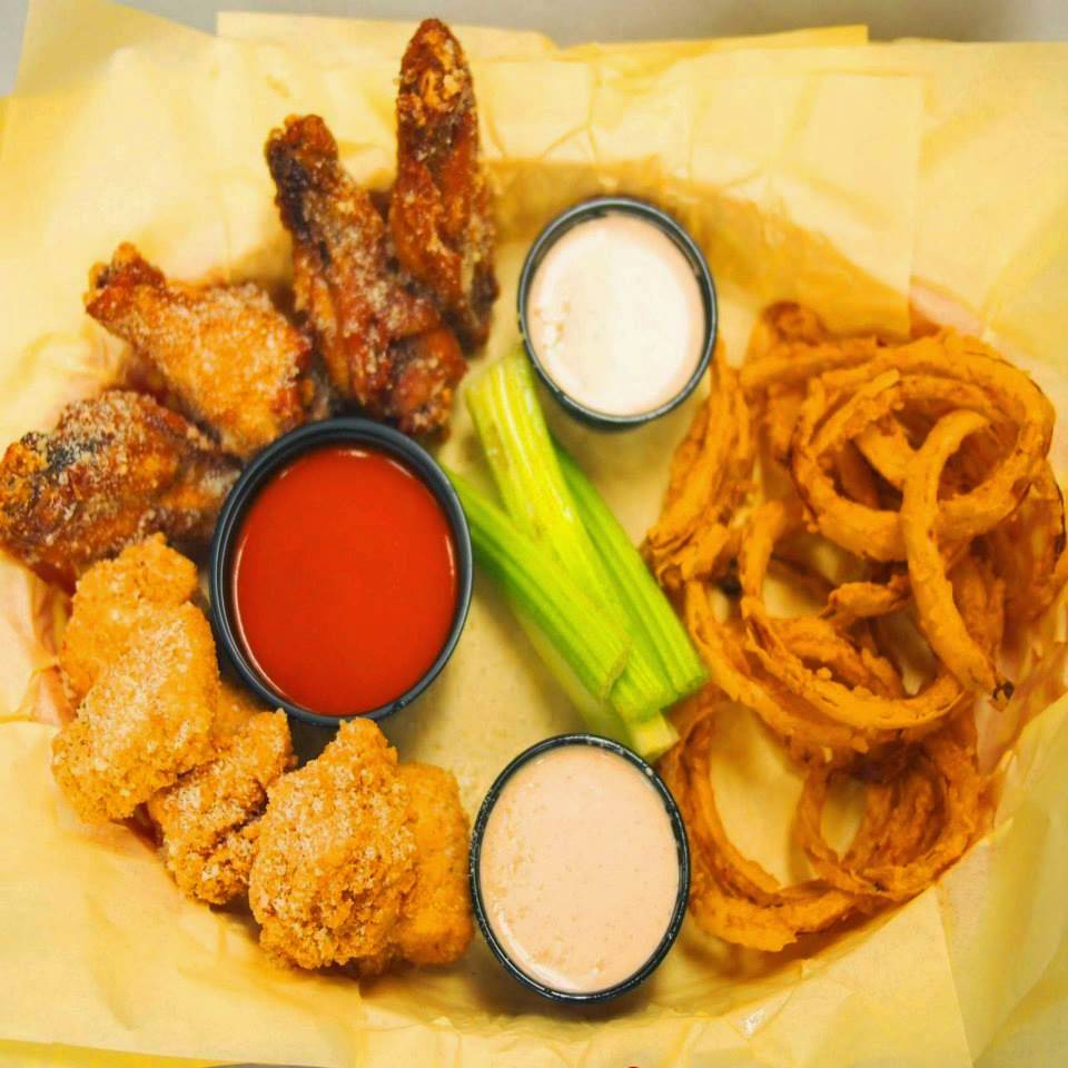 Sauced Wings | restaurant | 610 W Bethany Dr, Allen, TX 75013, USA | 2143831153 OR +1 214-383-1153