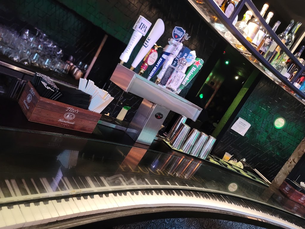 PlugIN Karaoke | restaurant | 801 Silks Run Suite 2597, Hallandale Beach, FL 33009, USA | 8444758446 OR +1 844-475-8446