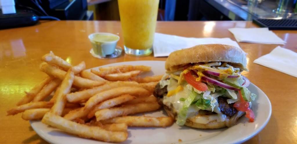 Papis Cuban & Caribbean Grill | restaurant | 1375 Rock Quarry Rd, Stockbridge, GA 30281, USA | 7705069664 OR +1 770-506-9664