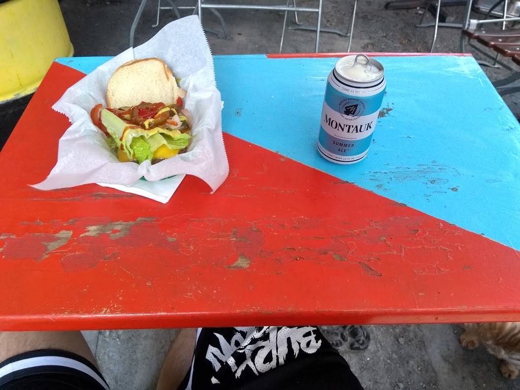 Gowanus Yacht Club | restaurant | 323 Smith St, Brooklyn, NY 11231, USA | 7182461321 OR +1 718-246-1321