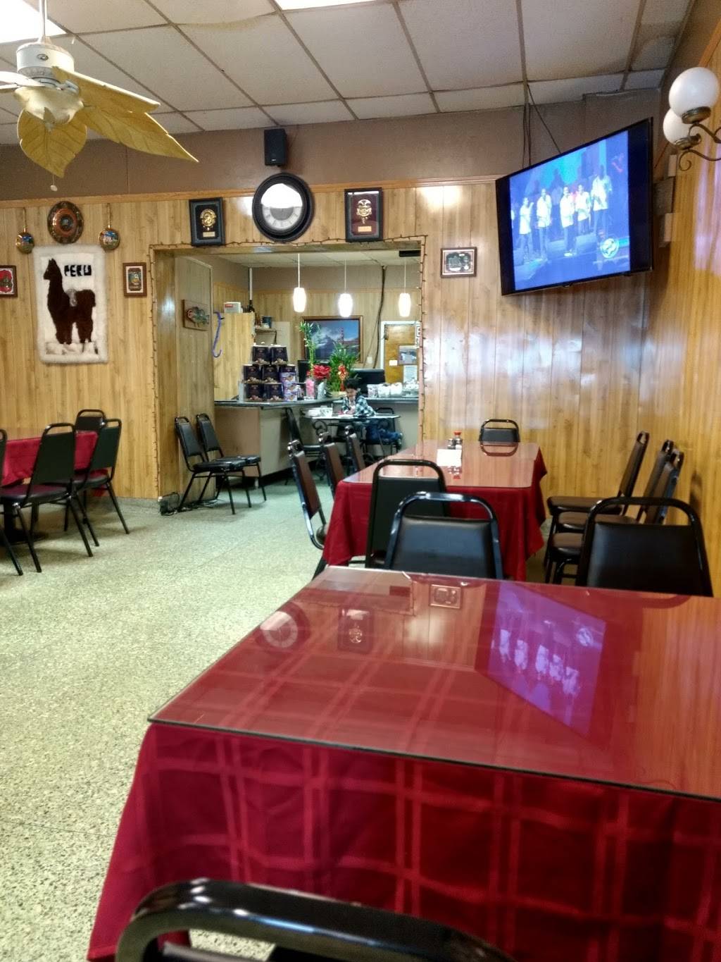 El Porteño Chifa Peruano | restaurant | 5173 Mission St, San Francisco, CA 94112, USA | 4155861206 OR +1 415-586-1206