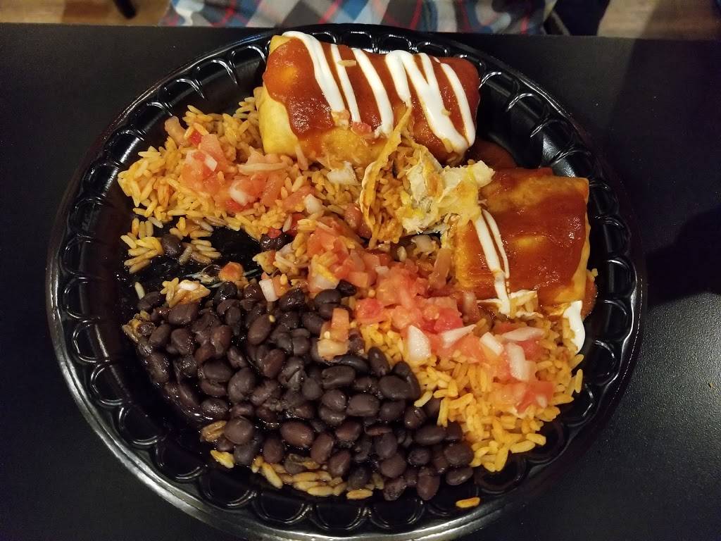 Mex On Main | restaurant | 6528 Main St, Trumbull, CT 06611, USA | 2038809882 OR +1 203-880-9882