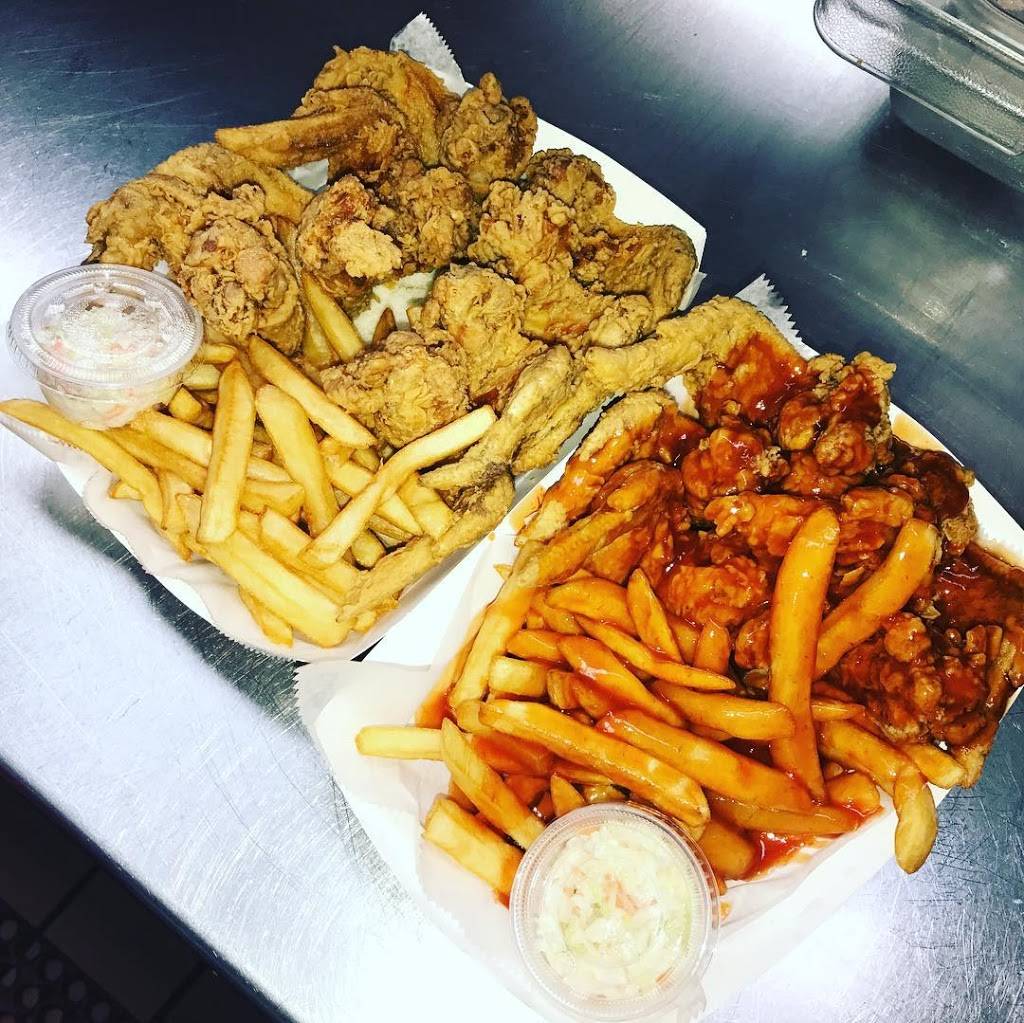 Harolds Chicken Shack Evanston | restaurant | 337 Howard St, Evanston, IL 60202, USA | 8477330711 OR +1 847-733-0711