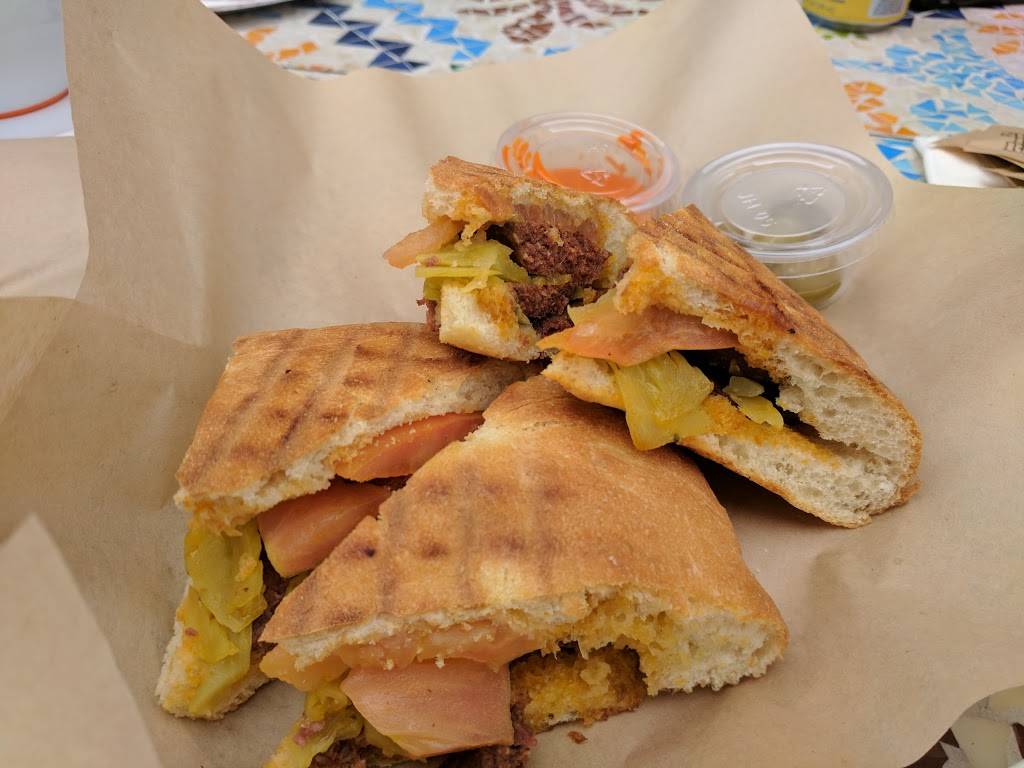 Zeytoon Cafe | cafe | 412 N Coast Hwy, Laguna Beach, CA 92651, USA | 9497159230 OR +1 949-715-9230