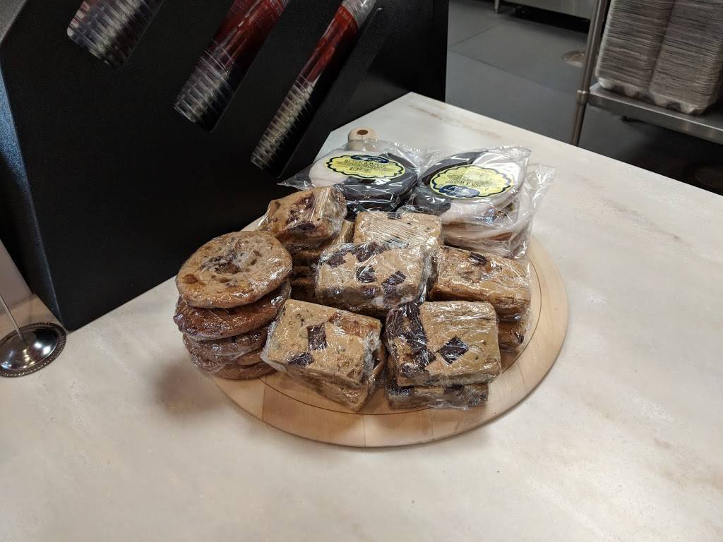 Firenza Pizza | meal takeaway | 6925 University City Blvd, Charlotte, NC 28262, USA | 7045090009 OR +1 704-509-0009