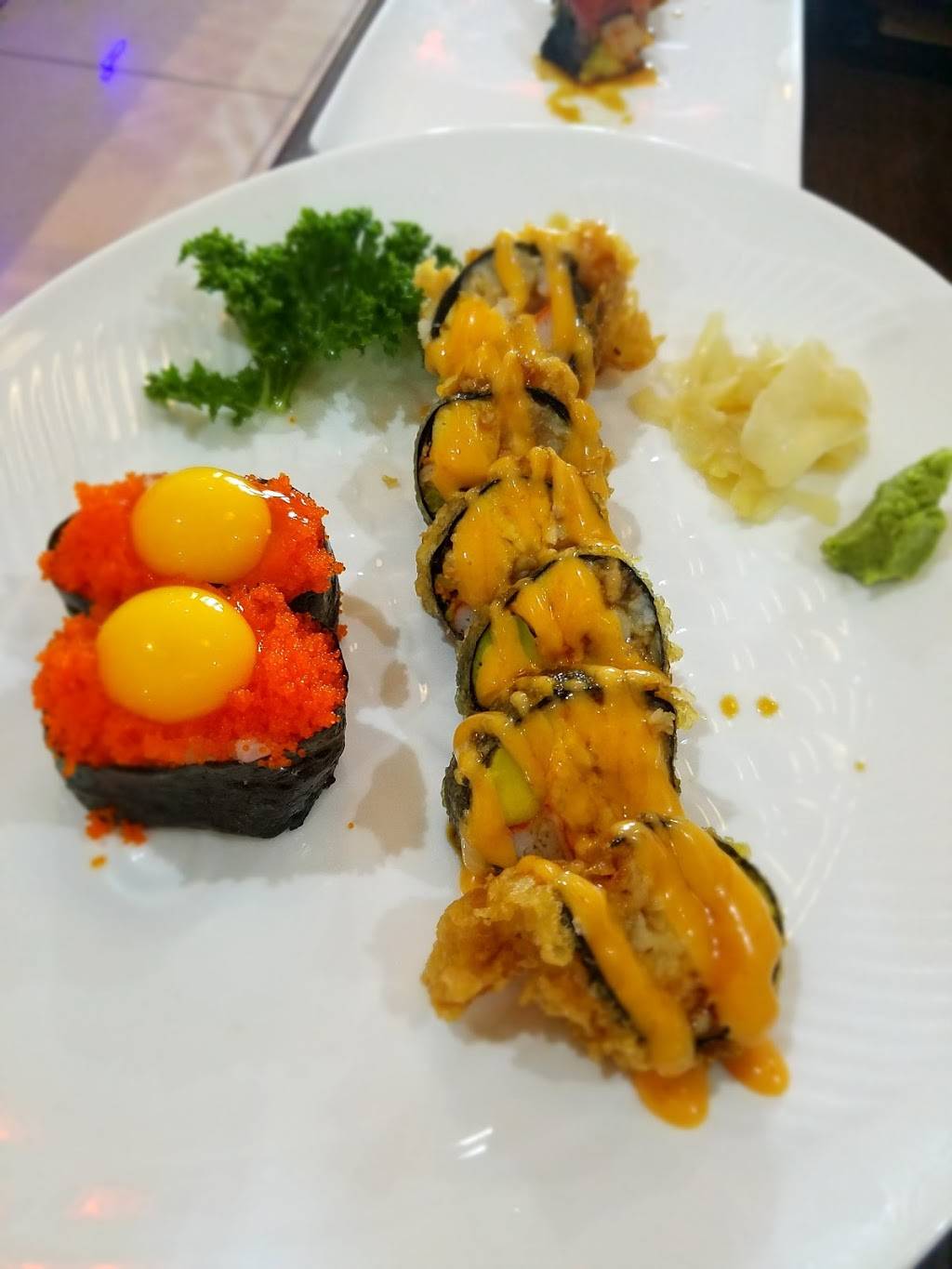 Sakatomo Sushi | restaurant | 5072 Ferrell Pkwy #102, Virginia Beach, VA 23464, USA | 7572331877 OR +1 757-233-1877