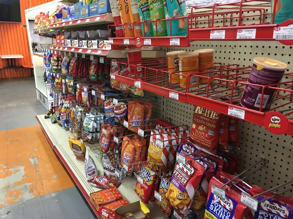 17th Street Market & Deli | restaurant | 115 S 17th St, Knoxville, TN 37916, USA | 8656734807 OR +1 865-673-4807