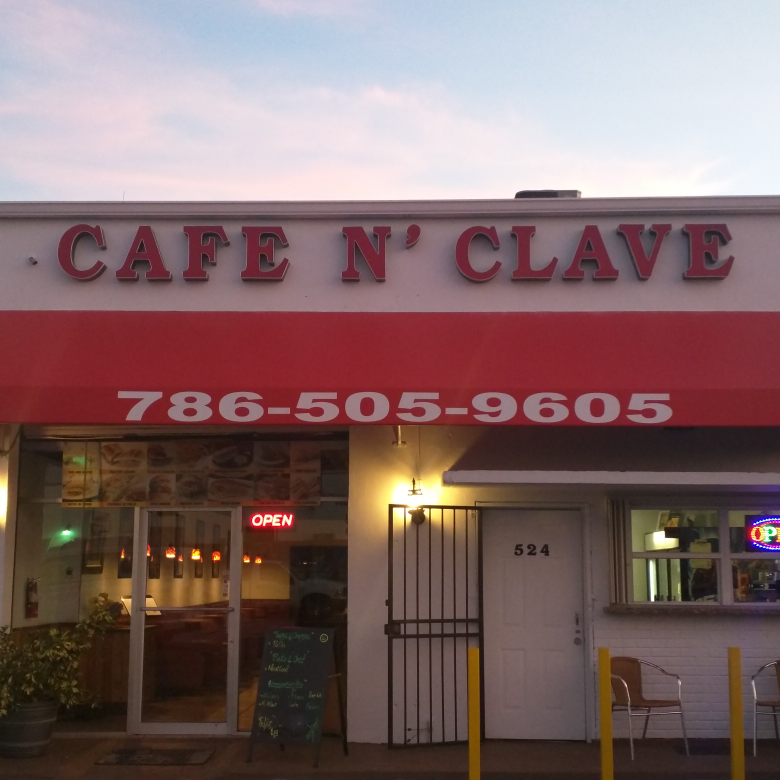 Cafe N Clave | night club | 524 W 27th St, Hialeah, FL 33010, USA | 7865059605 OR +1 786-505-9605