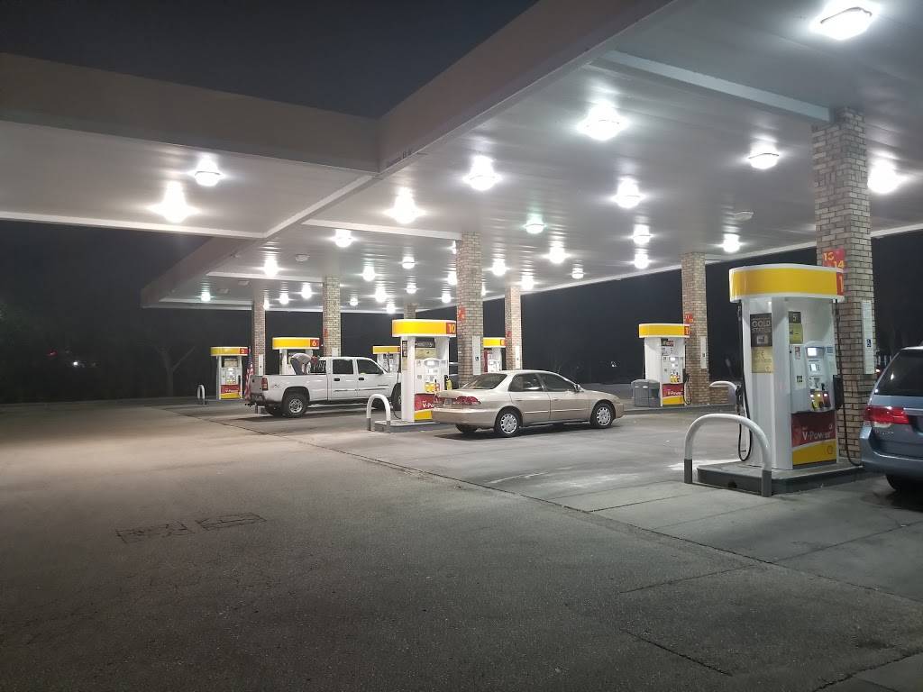 Circle K | meal takeaway | 1030 Saxon Blvd, Orange City, FL 32763, USA | 3867746933 OR +1 386-774-6933