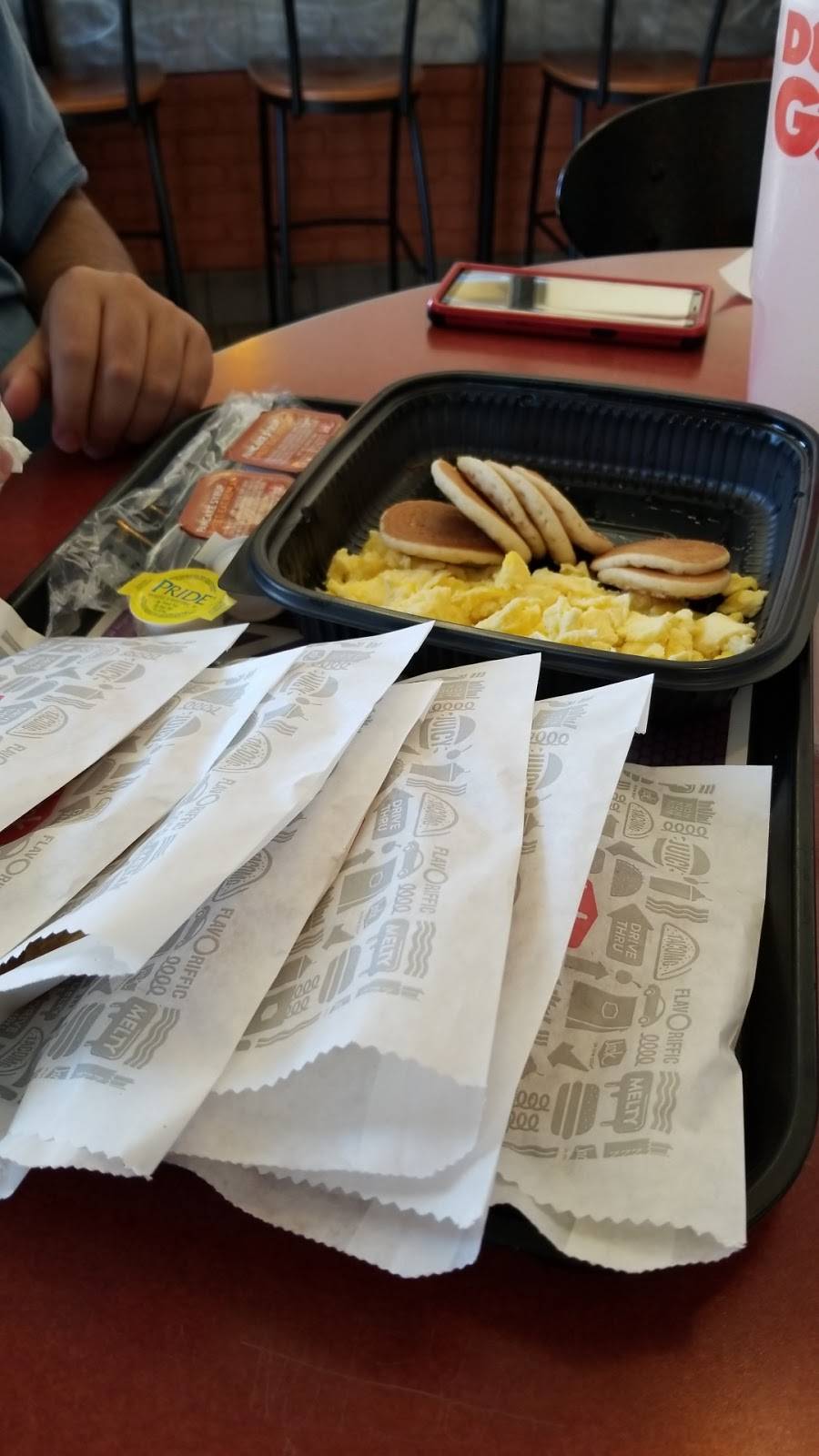 Jack in the Box | restaurant | 2511 N San Fernando Blvd, Burbank, CA 91504, USA | 8188419689 OR +1 818-841-9689