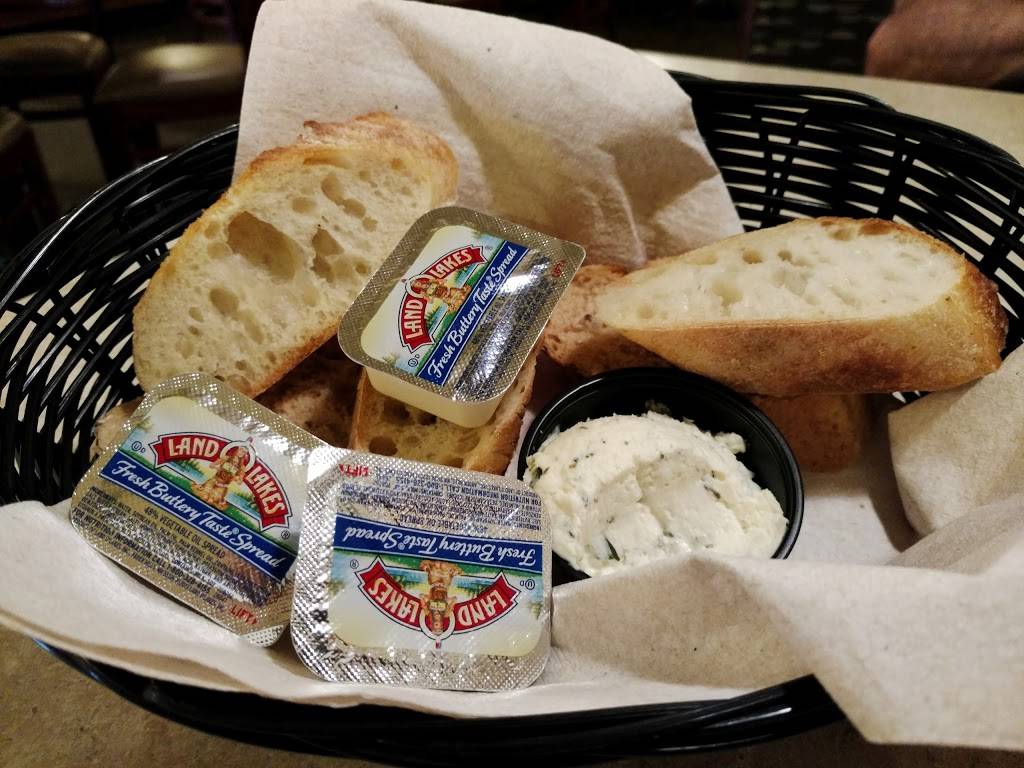 Richs Deluxe Restaurant | restaurant | 21 W North St, Danville, IL 61832, USA | 2174316160 OR +1 217-431-6160