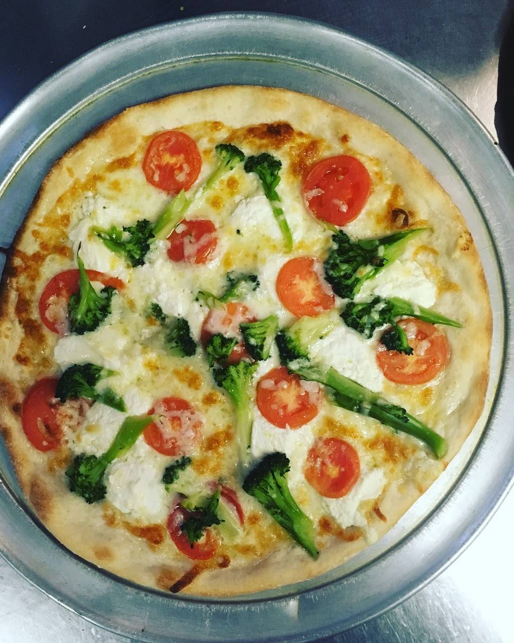 Titos Restaurant Pizzeria | restaurant | 2018 N Pleasantburg Dr, Greenville, SC 29609, USA | 8643220670 OR +1 864-322-0670