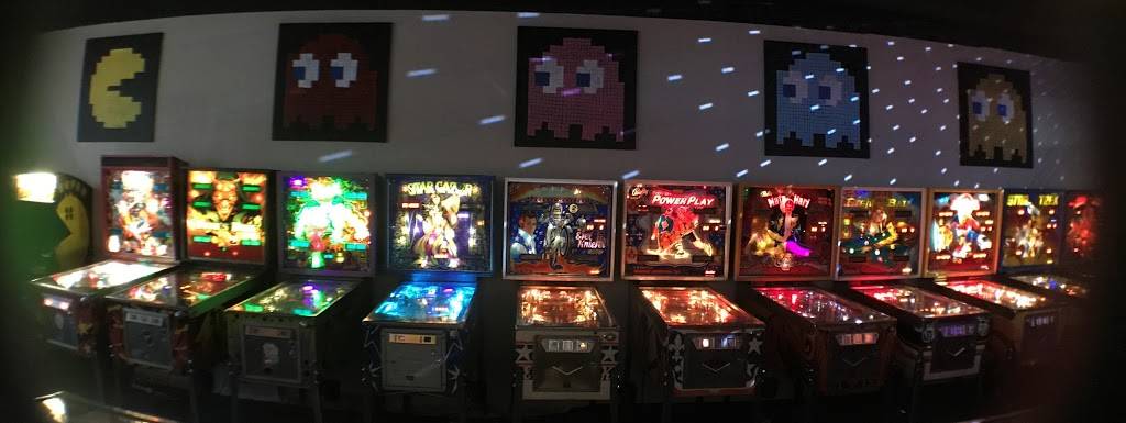 The Ottawa Pinball Arcade | restaurant | 2559 Baseline Rd, Ottawa, ON K2H 7B3, Canada | 6132236108 OR +1 613-223-6108