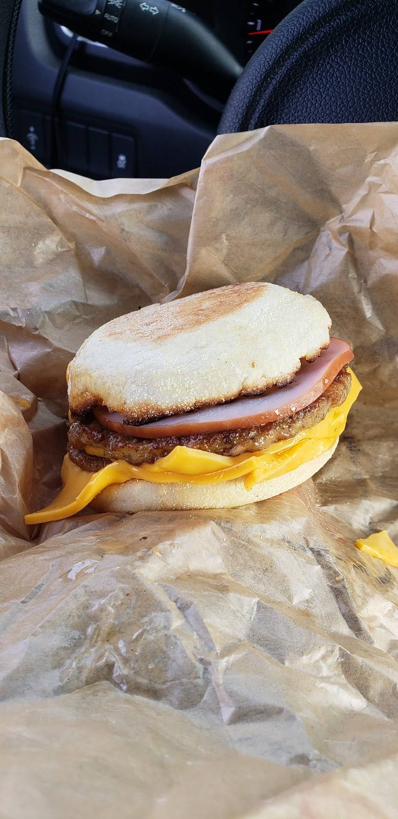 McDonalds | restaurant | 6927 Silver Star Rd, Orlando, FL 32818, USA | 4072951001 OR +1 407-295-1001