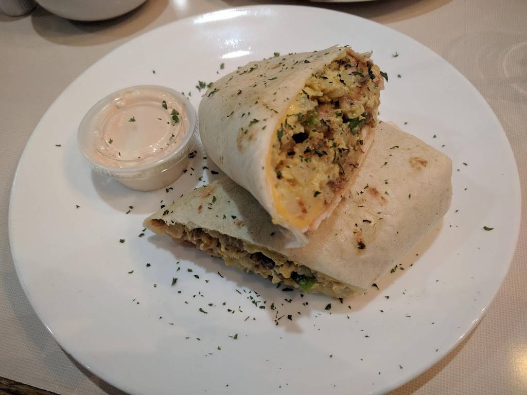 Lee Lees Coney & Grill | restaurant | 2418 E Michigan Ave, Lansing, MI 48912, USA | 5174859779 OR +1 517-485-9779