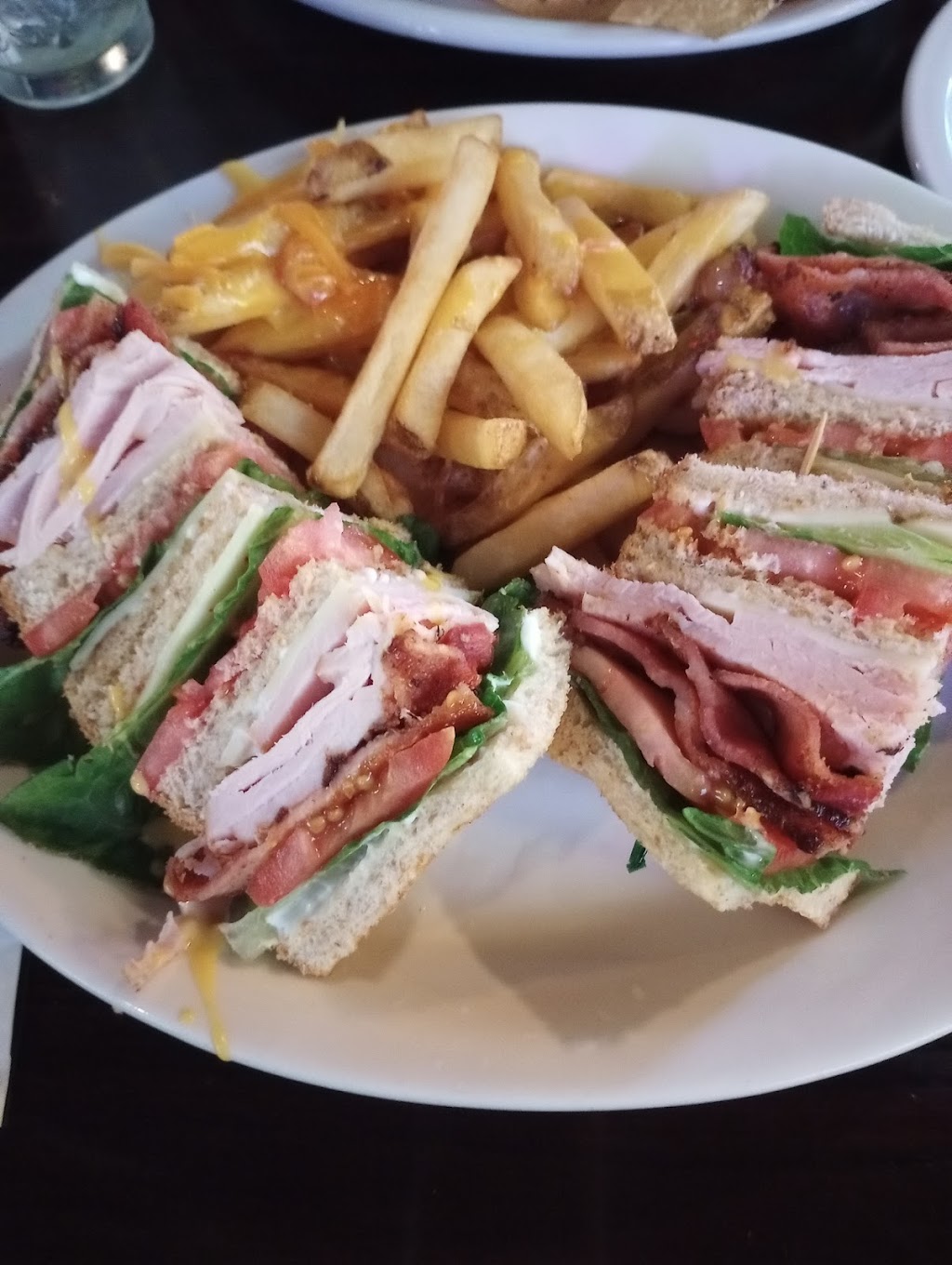 The Peanut | restaurant | 12921 State Line Rd, Kansas City, MO 64145, USA | 8163212289 OR +1 816-321-2289