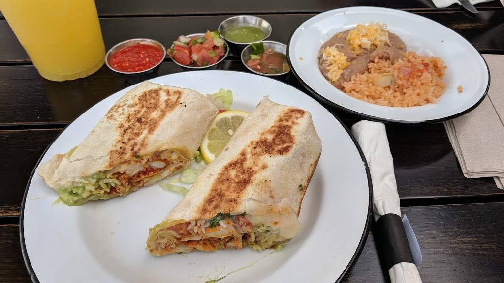 Poquito Mas | restaurant | 6591 Beach Blvd, Buena Park, CA 90621, USA | 7145238832 OR +1 714-523-8832