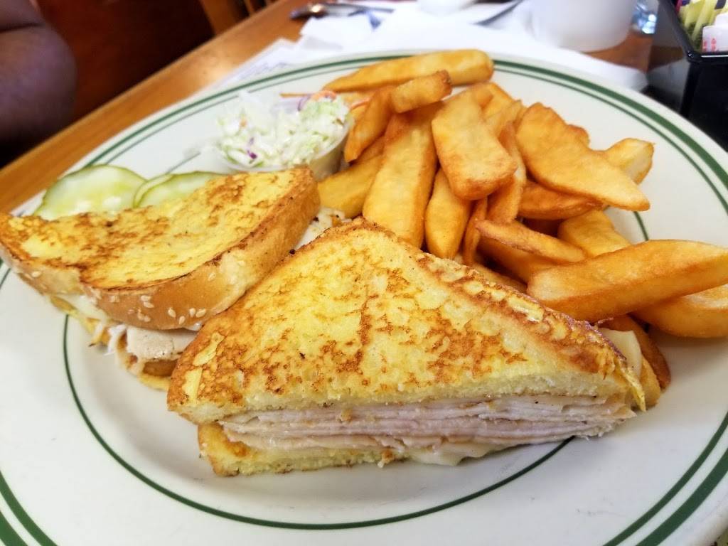 Nicks Country Kitchen | restaurant | 3G Flanders Rd, Bethlehem, CT 06751, USA | 2032667317 OR +1 203-266-7317