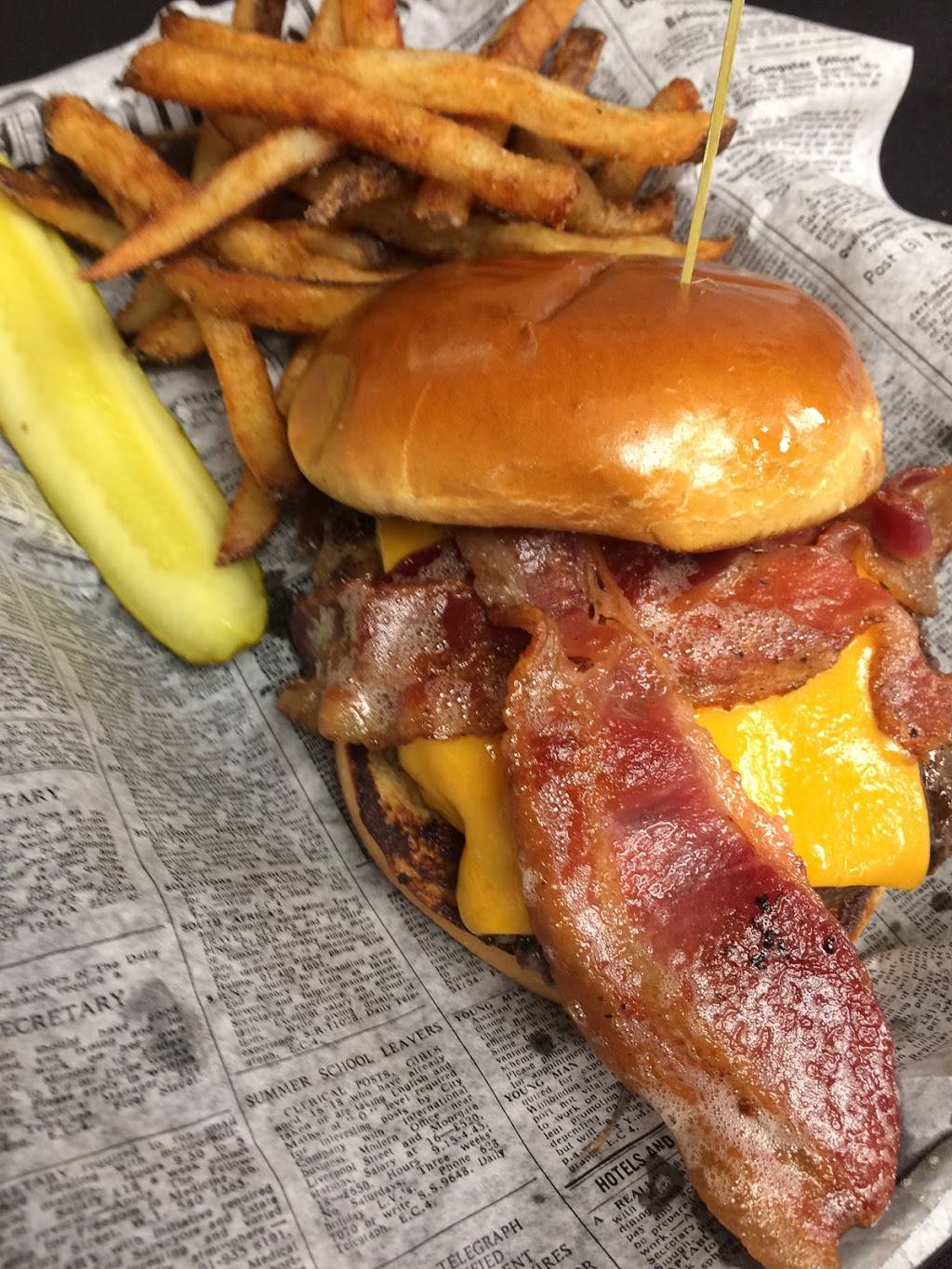 Tavern at Green Haven | restaurant | 2800 Greenhaven Rd, Anoka, MN 55303, USA | 7635762964 OR +1 763-576-2964