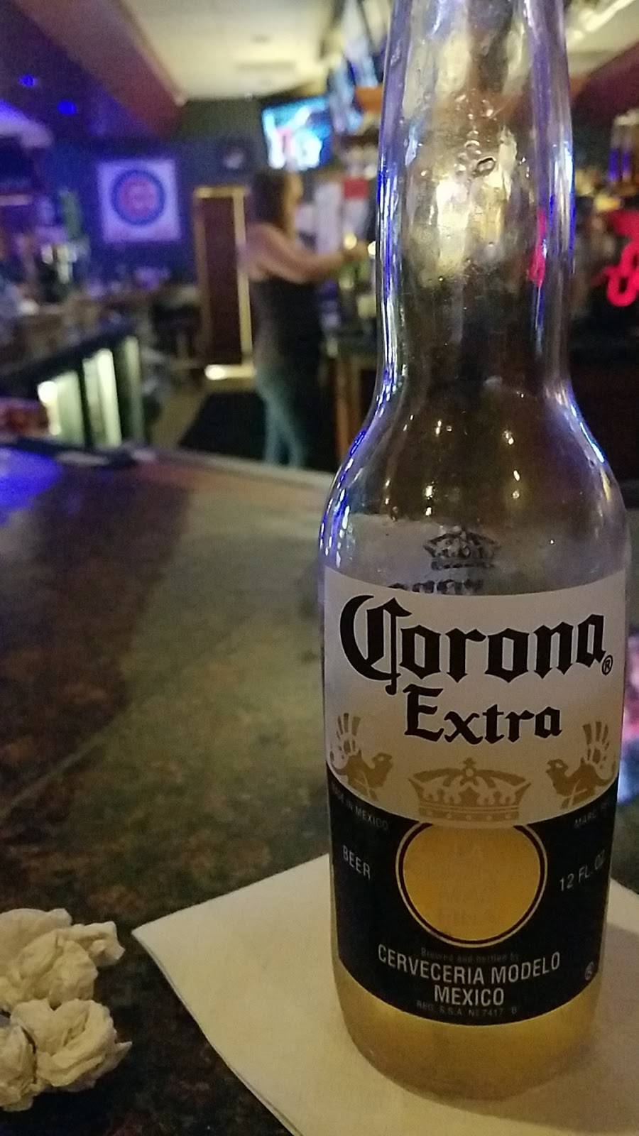 Longshots | restaurant | 1609 W Jefferson St, Joliet, IL 60435, USA | 8152805569 OR +1 815-280-5569