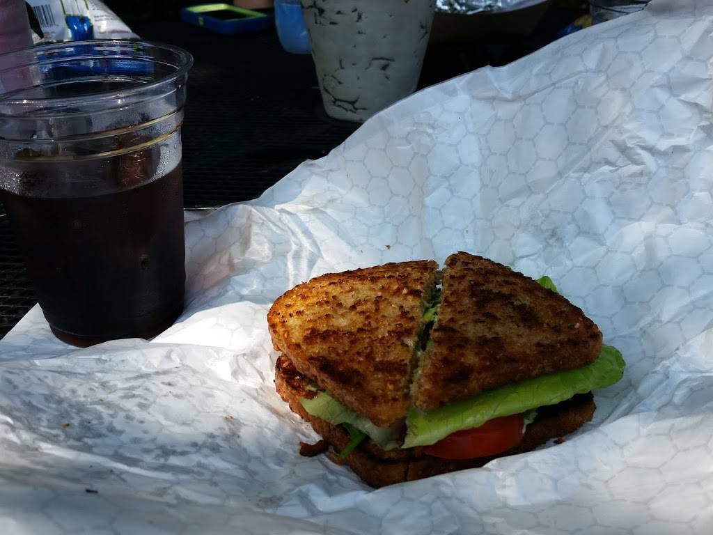 Gateway Trailside | restaurant | 9936 Lansing Ave N, Stillwater, MN 55082, USA | 6512424415 OR +1 651-242-4415