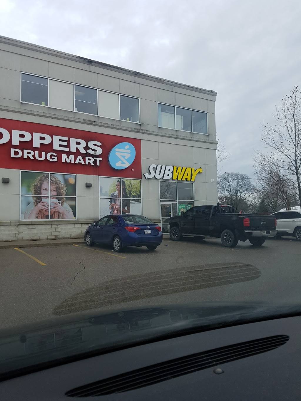 Subway | restaurant | 74 Front St E, Strathroy, ON N7G 1Y7, Canada | 5192461903 OR +1 519-246-1903