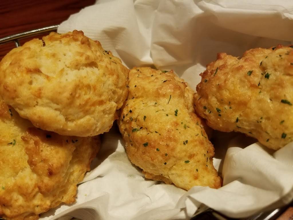 Red Lobster | restaurant | 2200 NJ-35, Oakhurst, NJ 07755, USA | 7324932404 OR +1 732-493-2404