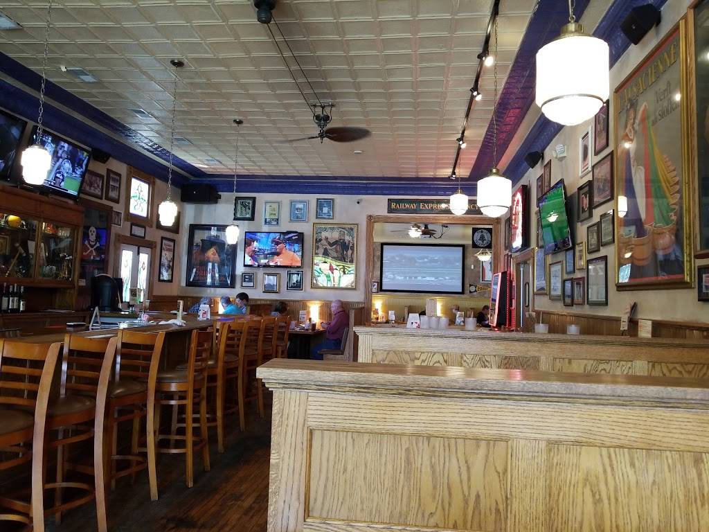 Macados | restaurant | 31025 Oxford Ave, Emory, VA 24327, USA | 2766950041 OR +1 276-695-0041