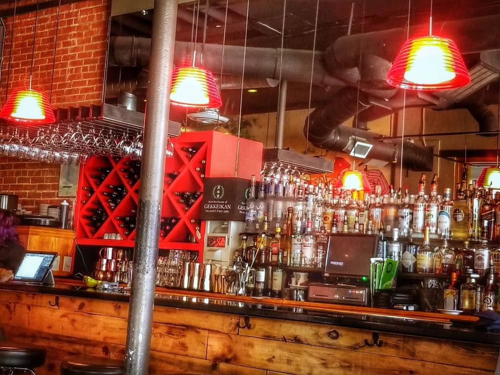 Deep Sushi | restaurant | 2624 Elm St, Dallas, TX 75226, USA | 2146511177 OR +1 214-651-1177