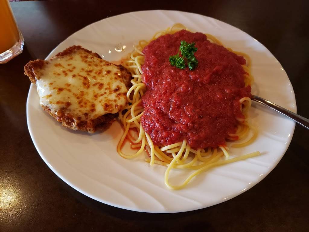 Latuffs Pizzeria | restaurant | 10820 Hwy 55, Plymouth, MN 55441, USA | 7635452914 OR +1 763-545-2914