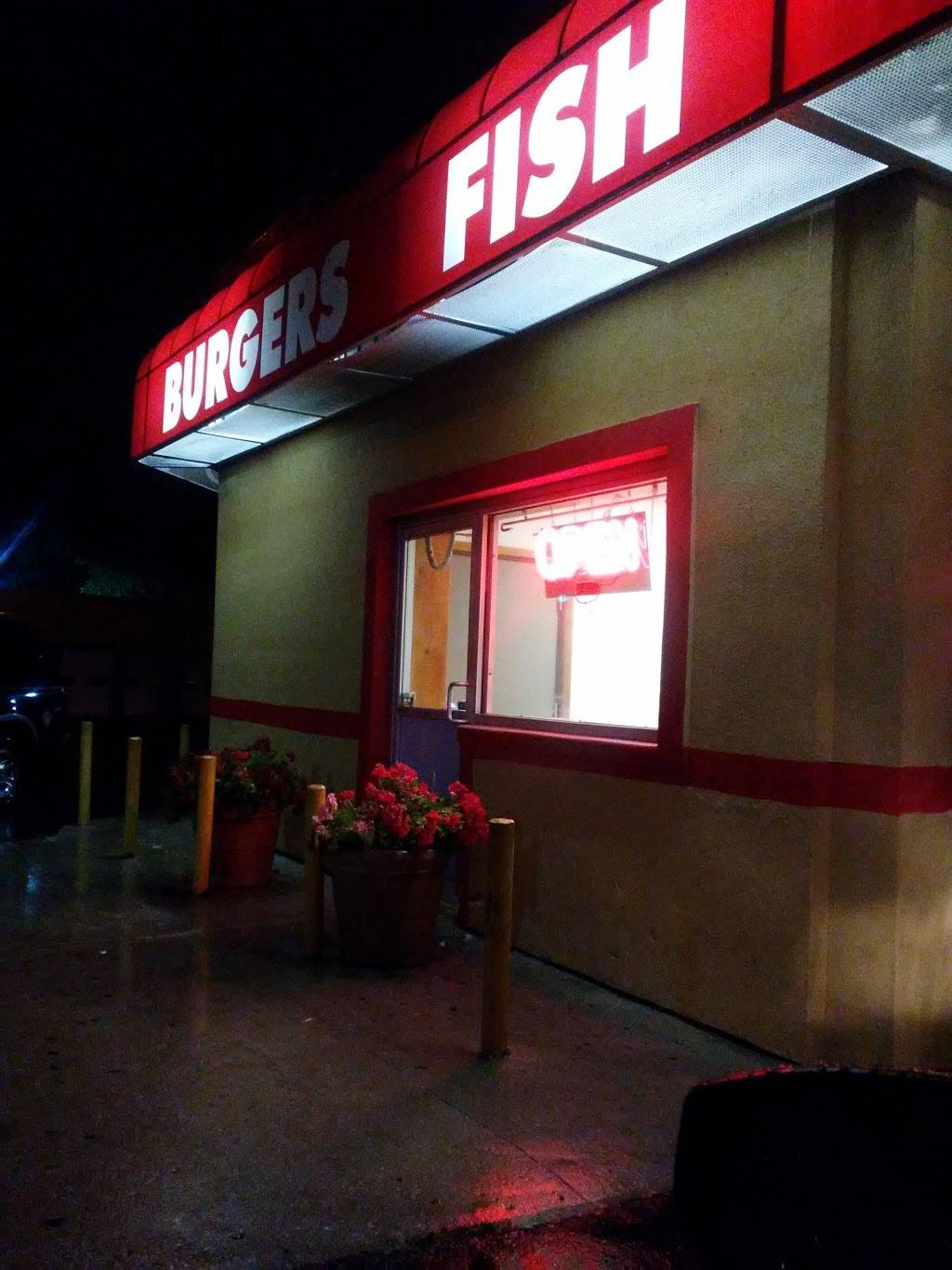 Broadway BBQ | restaurant | 4301 Broadway, Gary, IN 46409, USA | 2198875131 OR +1 219-887-5131