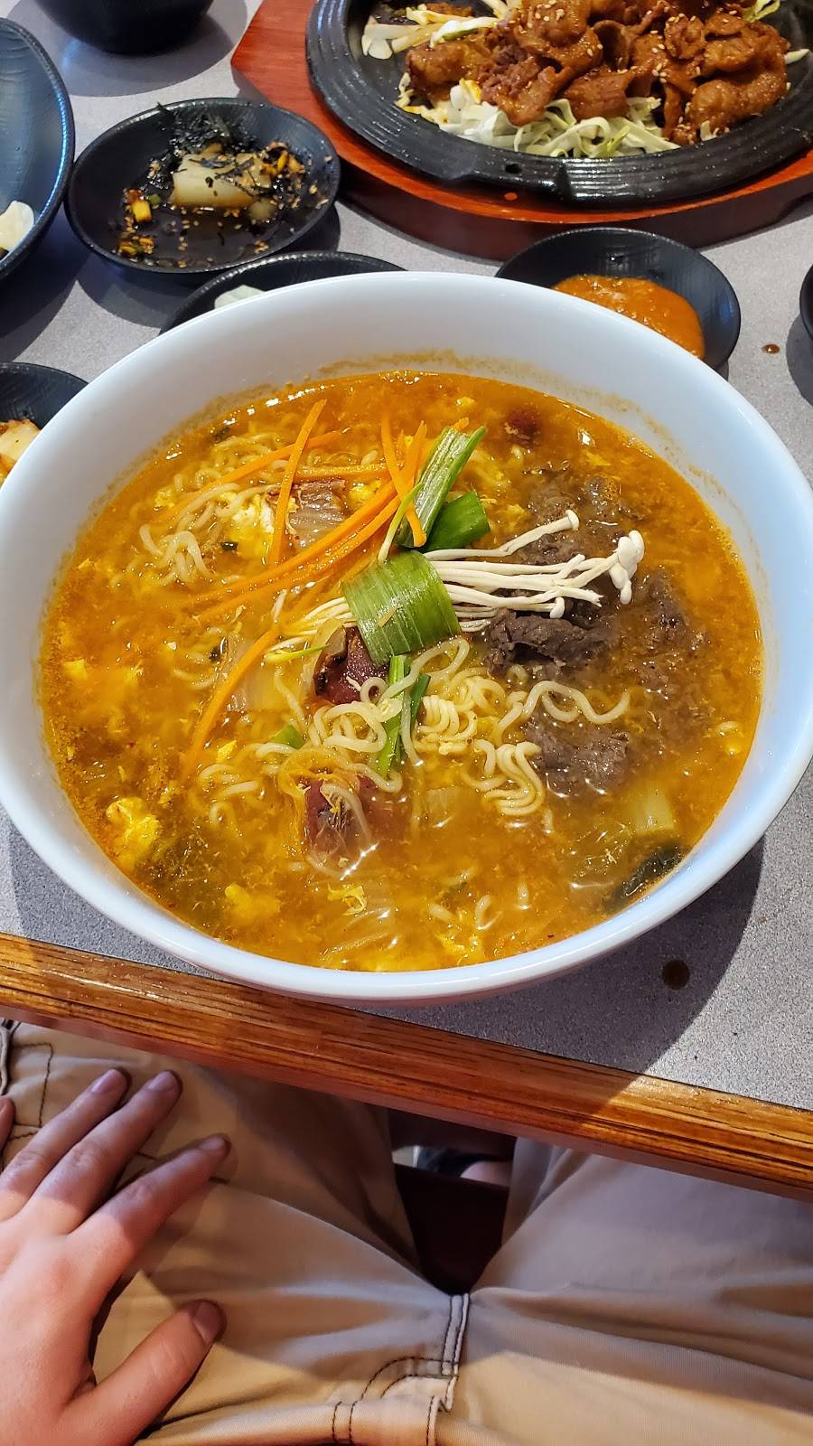 Seoul Mama | restaurant | 2103 Veterans Pkwy #312, Bloomington, IL 61704, USA | 3096611868 OR +1 309-661-1868