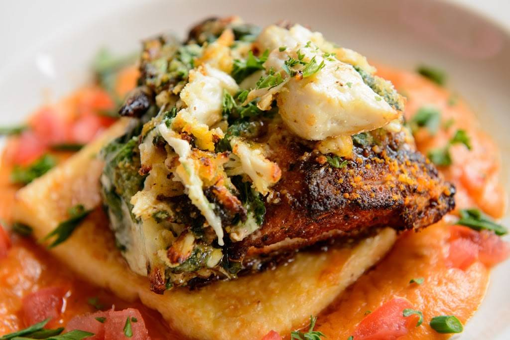 Hudsons Seafood House On The Docks | restaurant | 1 Hudson Rd, Hilton Head Island, SC 29926, USA | 8436812772 OR +1 843-681-2772