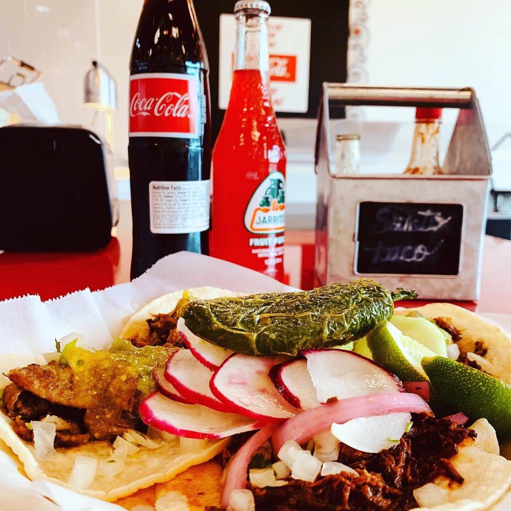 Santo Taco | restaurant | 910 900 W, Salt Lake City, UT 84116, USA | 8018934000 OR +1 801-893-4000