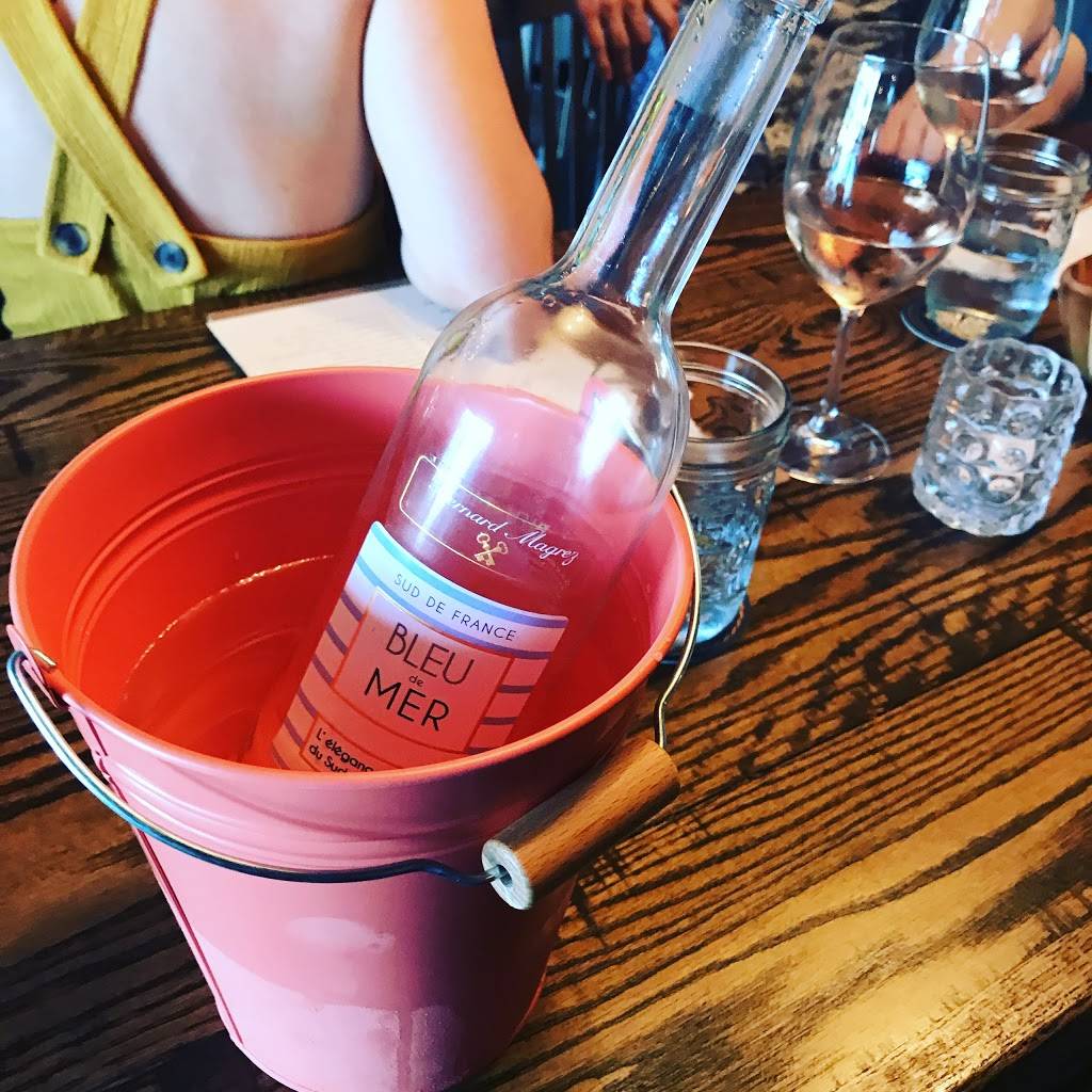 West Wine Bar | restaurant | 67 West St #3, Brooklyn, NY 11222, USA | 9179091087 OR +1 917-909-1087