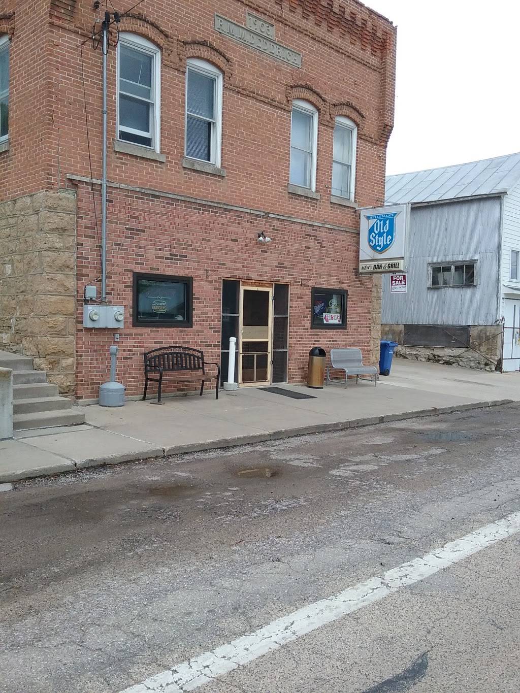 M & Ns Bar & Grill | restaurant | 26960 WI-130 Trunk, Hill Point, WI 53937, USA | 6085835683 OR +1 608-583-5683