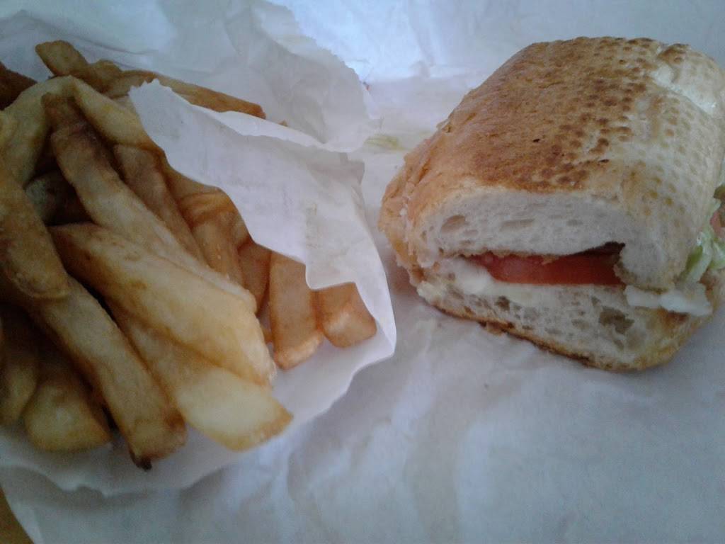 United Grill | restaurant | 4803 W Armitage Ave, Chicago, IL 60639, USA | 7732372982 OR +1 773-237-2982