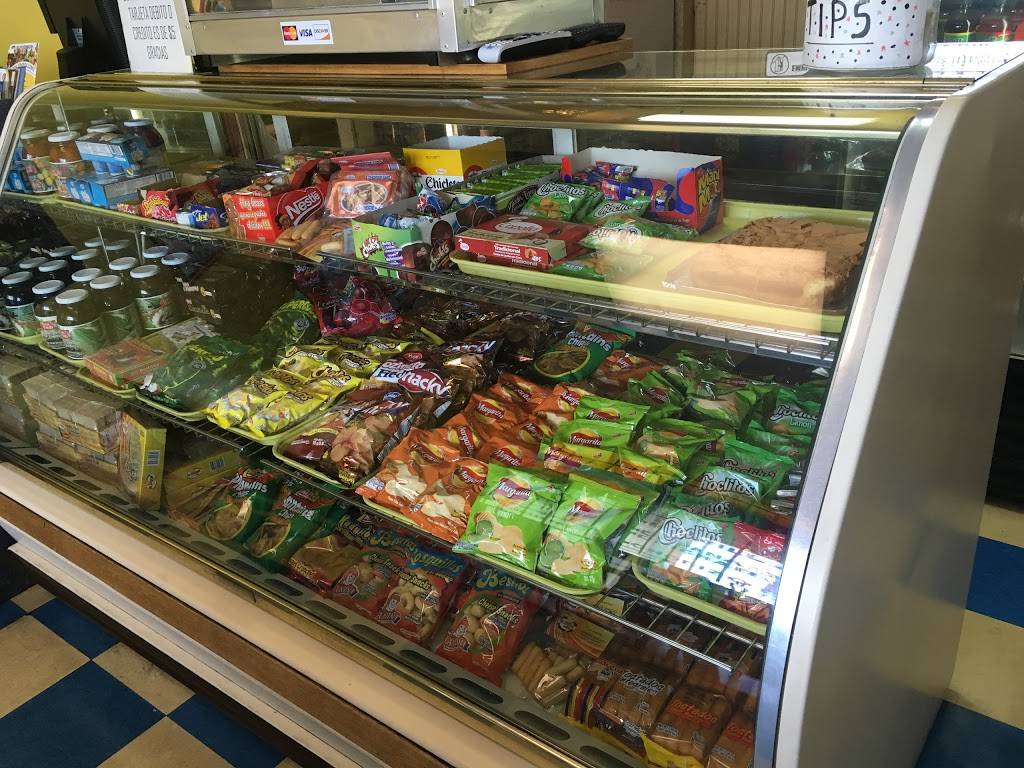 Delicias Cafe | restaurant | 3199 W Vine St, Kissimmee, FL 34741, USA | 4073439990 OR +1 407-343-9990