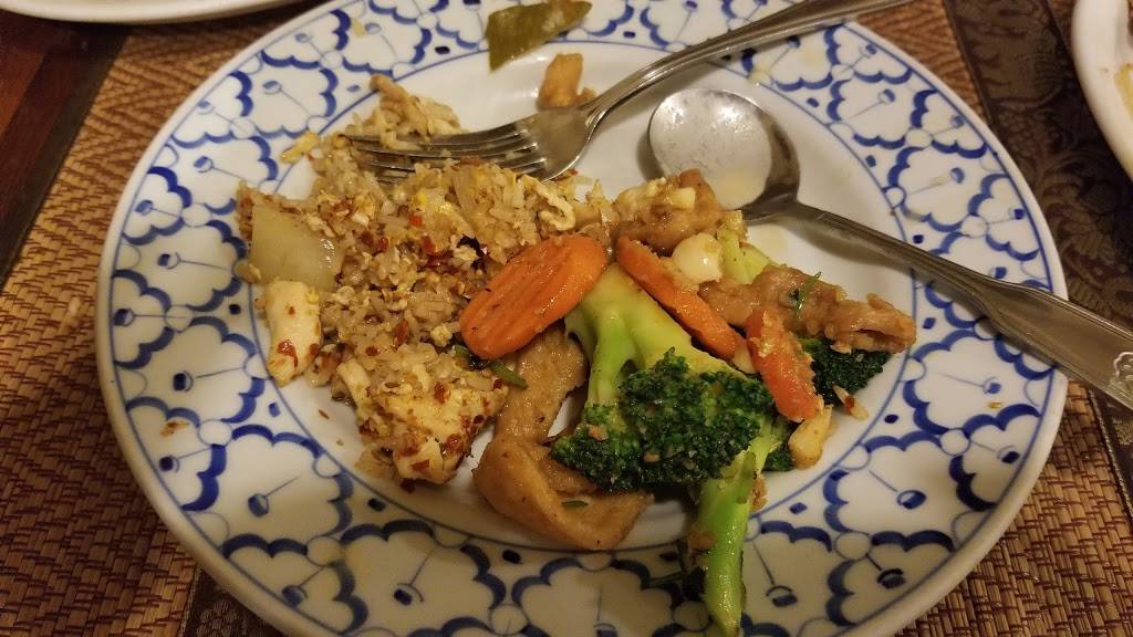 Tee Nee Thai Cuisine | restaurant | 1423 The Alameda, San Jose, CA 95126, USA | 4089477927 OR +1 408-947-7927