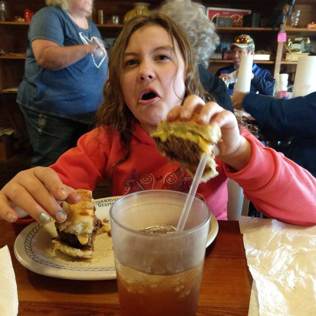 Jincys Kitchen | cafe | 31392 S Qualls Rd, Park Hill, OK 74451, USA | 9184575515 OR +1 918-457-5515