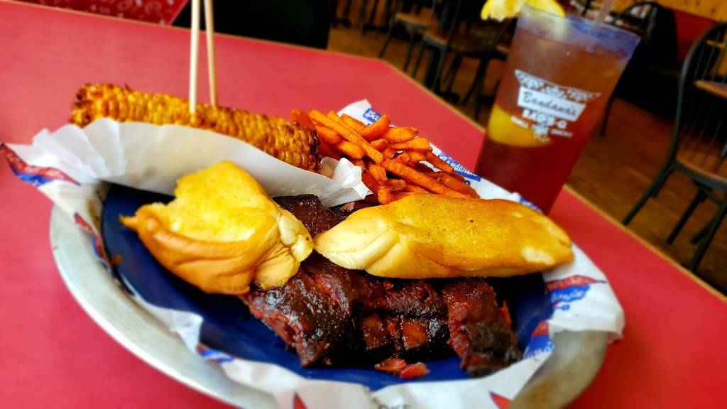 Bandanas Bar-B-Q | restaurant | 9500 Manchester Rd, St. Louis, MO 63119, USA | 3149637427 OR +1 314-963-7427