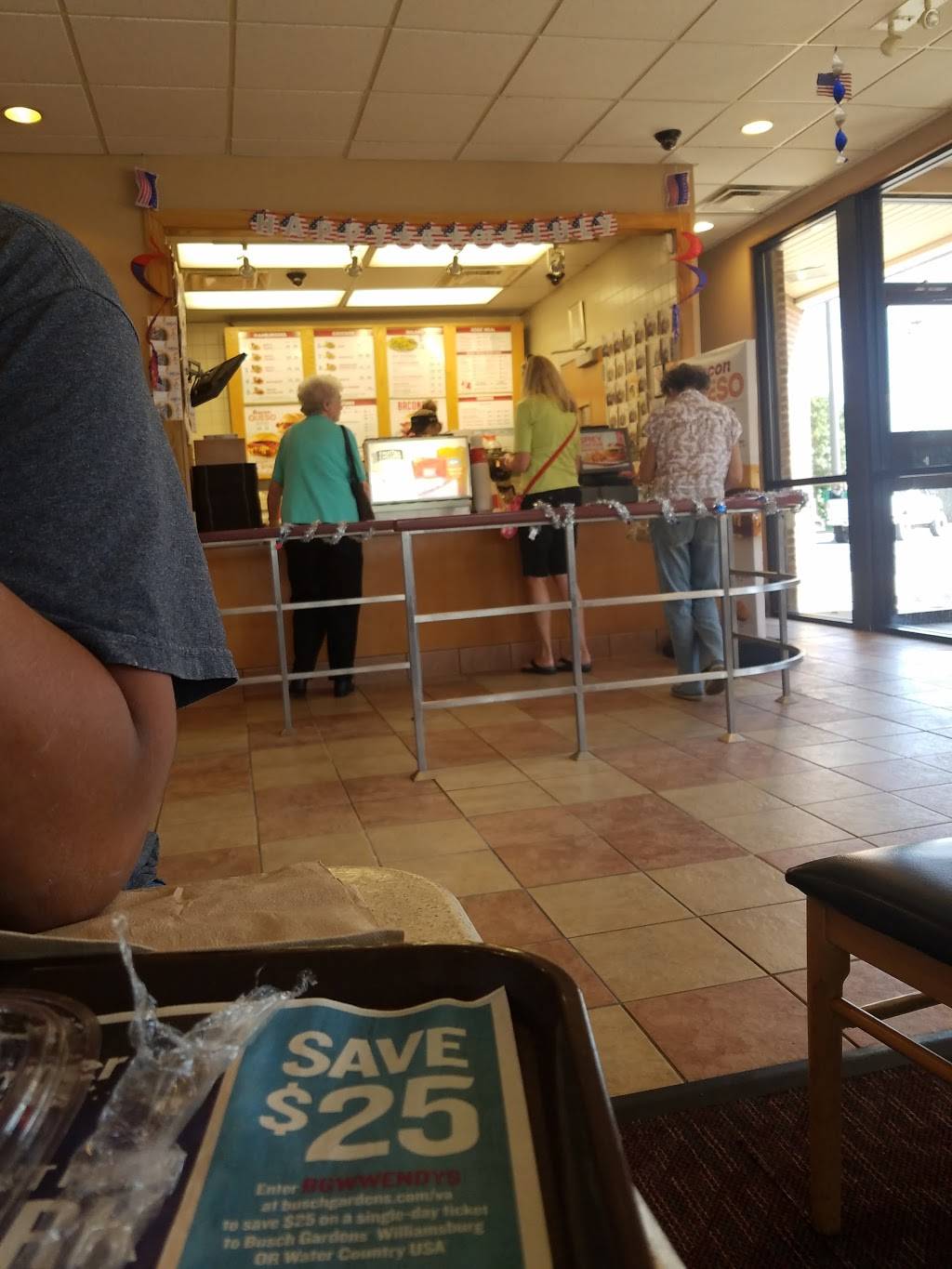 Wendys | restaurant | 2050 Rosser Ave, Waynesboro, VA 22980, USA | 5409434433 OR +1 540-943-4433