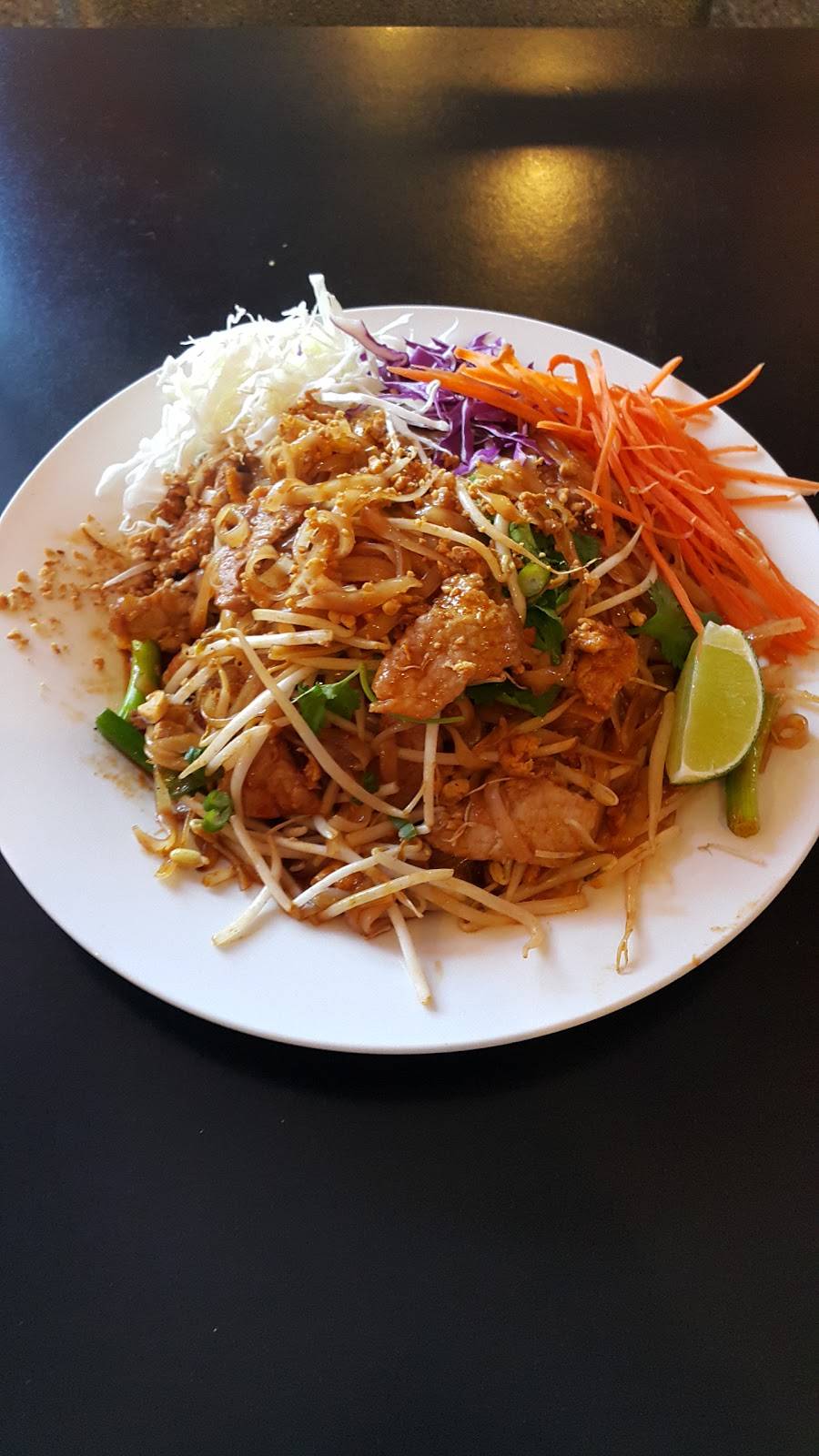 Kings Thai Food | restaurant | 1662, 1253 Vine St # 7, Los Angeles, CA 90038, USA | 3234698271 OR +1 323-469-8271