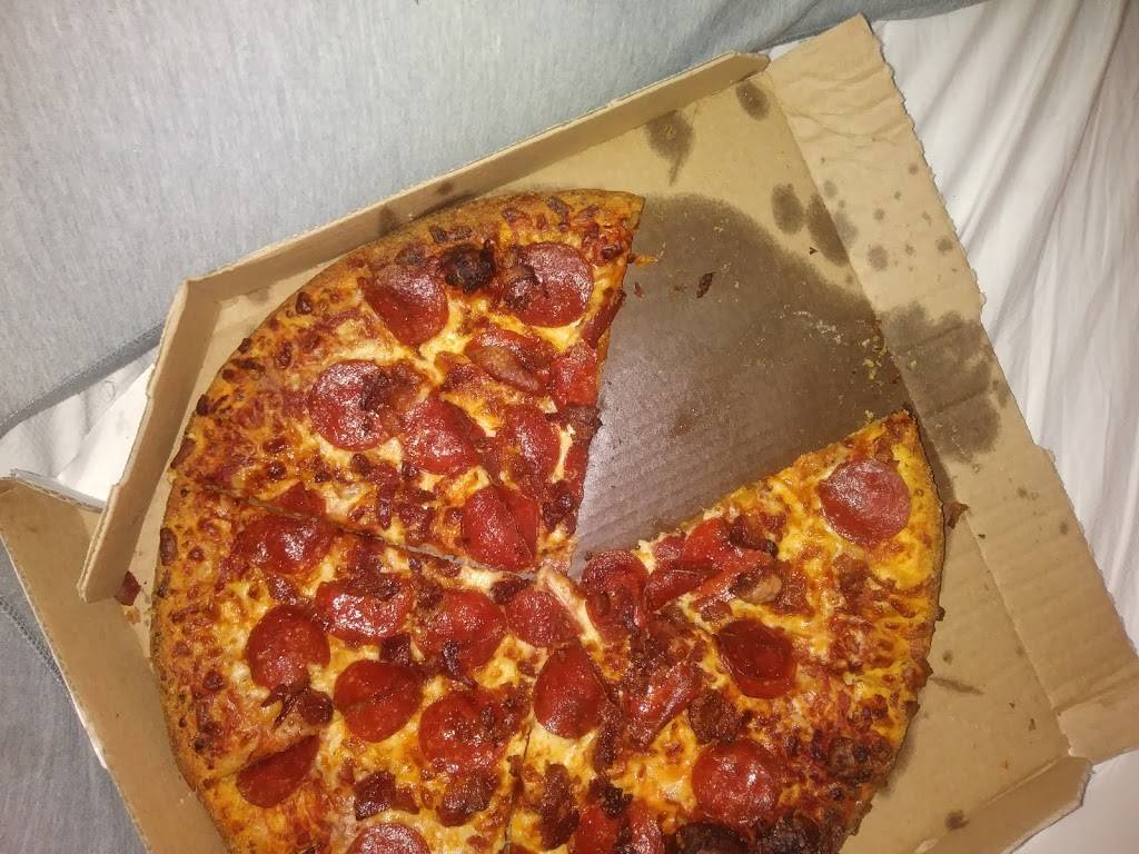 Little Caesars Pizza | meal takeaway | 3031 Richmond Rd, Lexington, KY 40509, USA | 8592690999 OR +1 859-269-0999