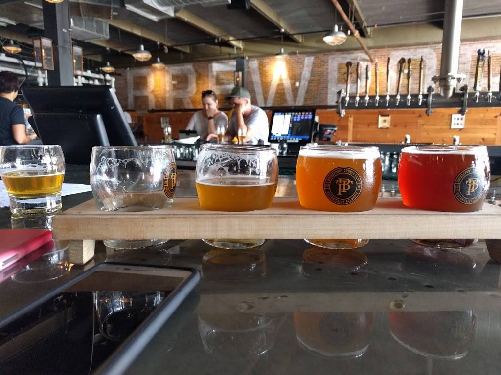 Brewport | restaurant | 225 South Frontage Road, Bridgeport, CT 06604, USA | 2036124438 OR +1 203-612-4438