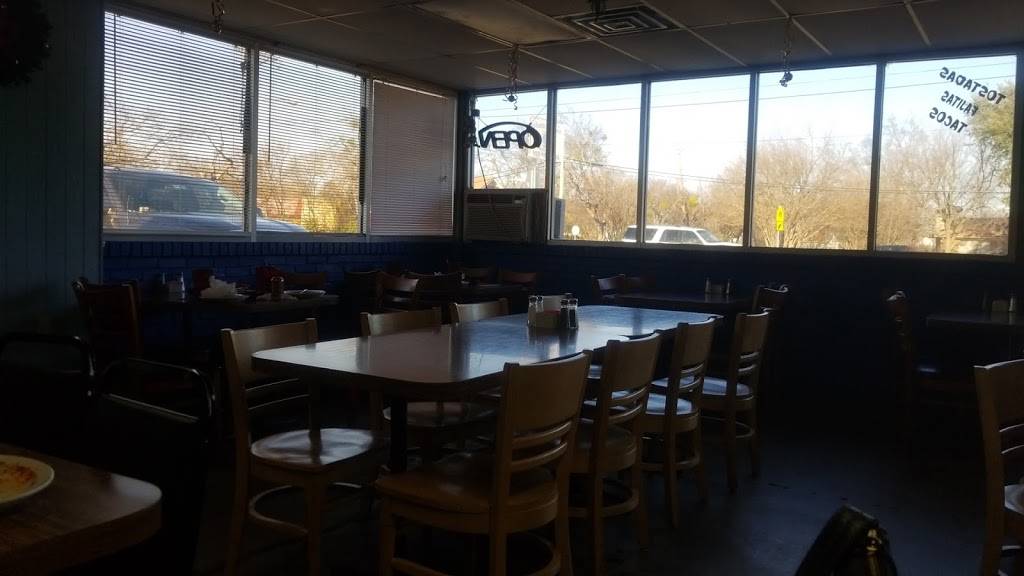 La Fuente | restaurant | 704 S Elm St, Kemp, TX 75143, USA | 9034984853 OR +1 903-498-4853