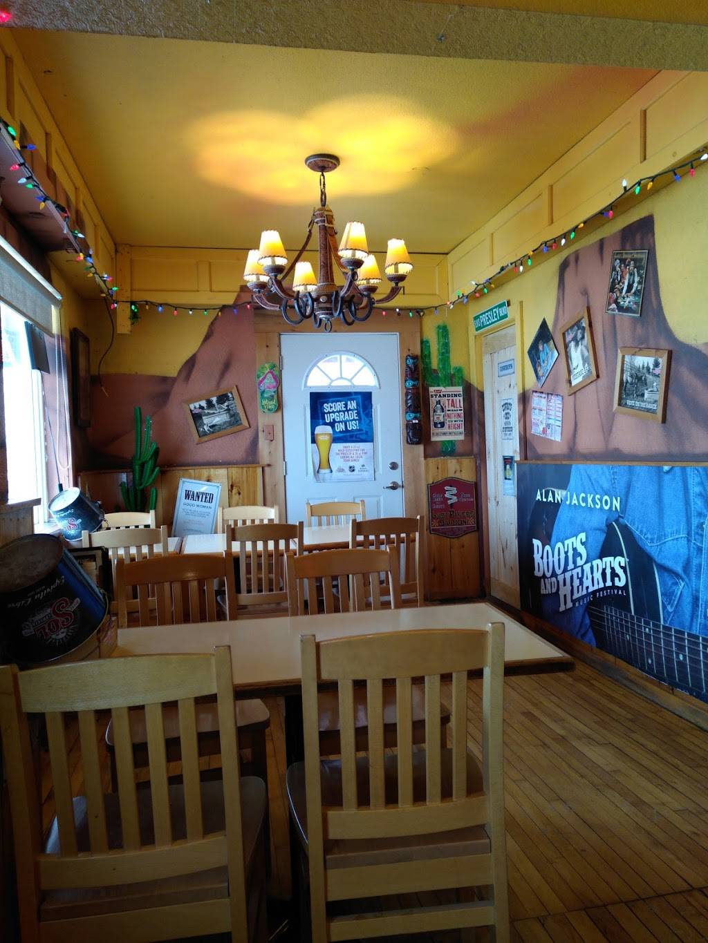 Wild Wing | restaurant | ON-12 &, Concession Rd 3, Brechin, ON L0K 1B0, Canada | 7054840202 OR +1 705-484-0202