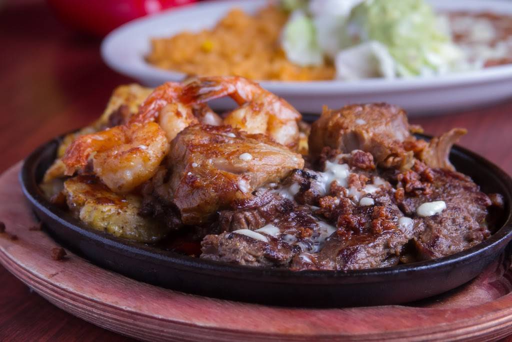 La Fiesta Grande Mexican Restaurant | restaurant | 10916 Black Dog Ln, Charlotte, NC 28214, USA | 7045953632 OR +1 704-595-3632